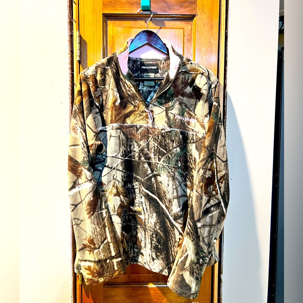 Realtree Camo Women’s Pull-Over
